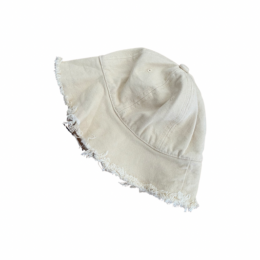 Bucket Hat Beige