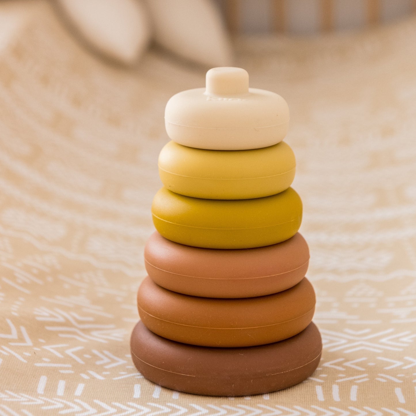 Silicone Round Stacking Tower